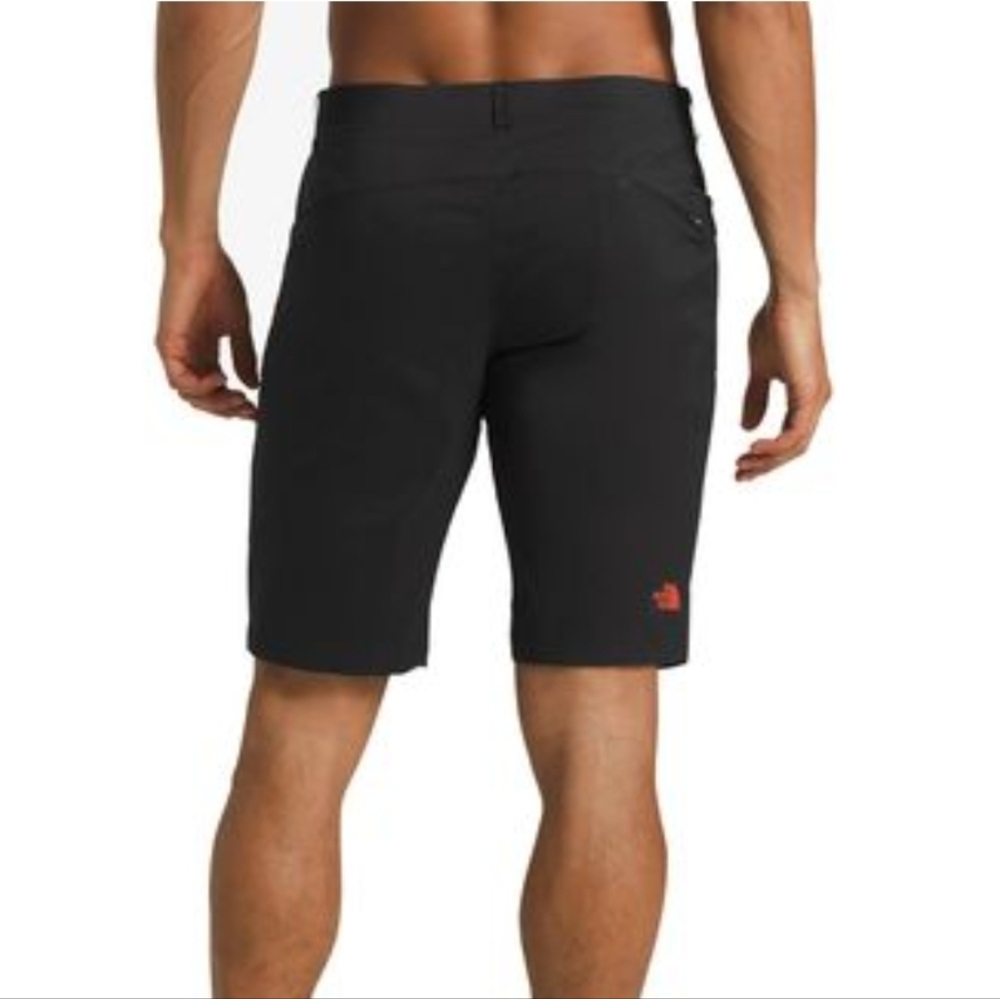The North Face Beyond The Wall‎ Rock Shorts